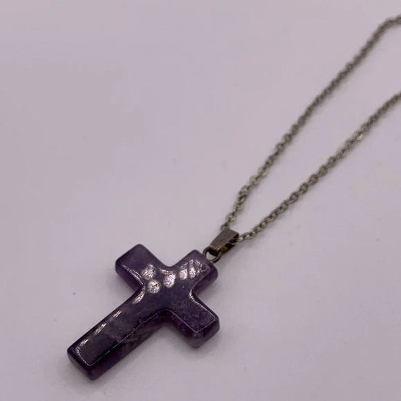 🖤#20 Vintage silver tone amethyst cross necklace - Picture 4 of 6